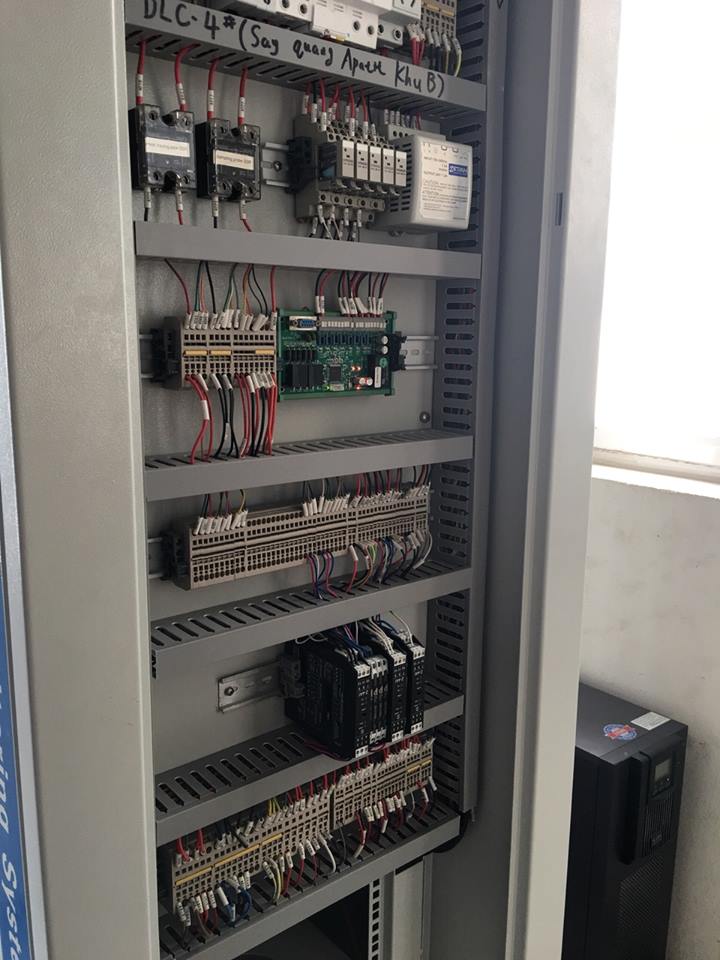 Lắp đặt trạm quan trắc khí thải